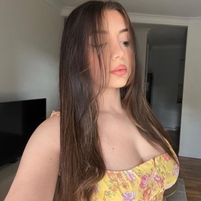 Am here for serious relationship and friends