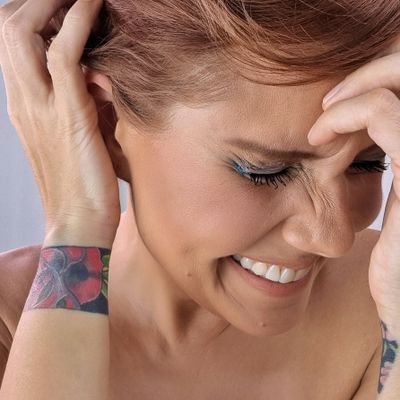 GiselaTunon's profile picture. Periodista-Empresaria
🛍 @mameyonline @mameyexclusives
🎬 #ResaltandoLoBueno https://youtube.com/@giselatunon?si=t_N
🏅 Atleta IM 70.3
🎭 Actriz
👩🏻🚒 Bombero