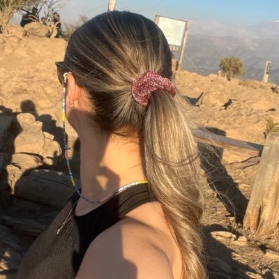 _chicadehumo_'s profile picture. 