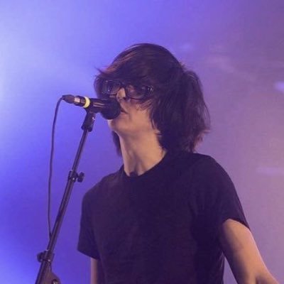 21 | they/them| bi (probably lesbian)| chile bbyyy 🇨🇱 | esp/eng | a slut for julien baker and phan | I REALLY like madoka magica!! |