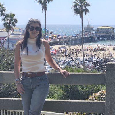 mdcbeme's profile picture. ✈️🌏🌍🌎 // 1 día a la vez 💪🏻 // Sé tu mejor versión!!