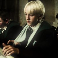 Draco Malfoy (@hatesgranger) 's Twitter Profile