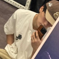 ๐๐๐ซ๐ข๐๐ก๐จ. (@richothekidd) 's Twitter Profile
