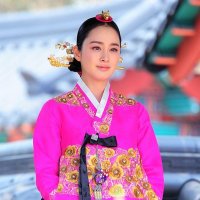 พระสนมเอกจางฮีบิน (@nutty80308329) 's Twitter Profile