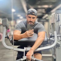 Alejandro (@alebak) 's Twitter Profile