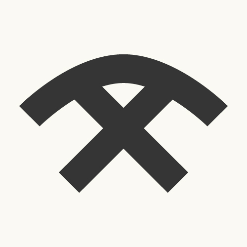 Screen/motion design generalist with the development skills to back it up. Currently studying Devine in Belgium