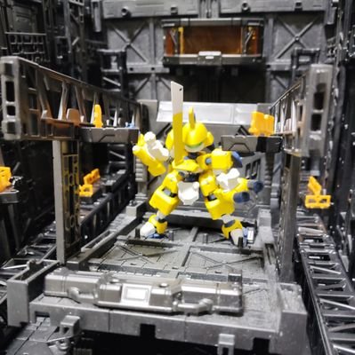 遊戯王大好き ロボット大好き(特にMOGERA )
そんなおっさんですが何か?
プチブロックに嵌まりました
沼に沈んでます
プチブロックでMOGERA とスーパーメカゴジラとメカキングギドラの傑作品作りました
最近はボードゲームとロボットフィギュア集めにハマってますね♪