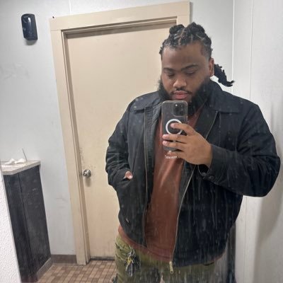 _theonlyirv's profile picture. New Orleans ⚜️