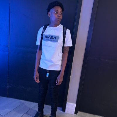 LESBIAN 🌈 RIP 🪦 UNK 💙 RIP ACE 💜…. Goofy 🤪 & Laid Back , SMOKA 💨 #Mr.AINT Going .. R E A P E R 🖤🥷🏾