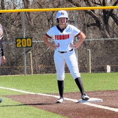 Athletics Mercado Trevino @AMTrevino2829 #99/MI,CF,C/Ferris High School Varsity #3/GPA 4.1/Class of 2028/NCAA ID # 2408378595/aubrieleigh23@gmail.com