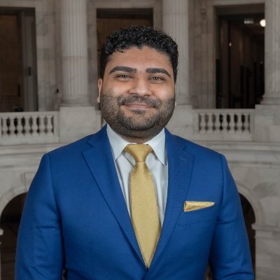 Washington Correspondent for Nexstar Media; Award Winning Journalist; @StonyBrookU : Class of 2016
Singer, gamer, cook, Bird-dad, Husband
Email:bjohn@nexstar.tv