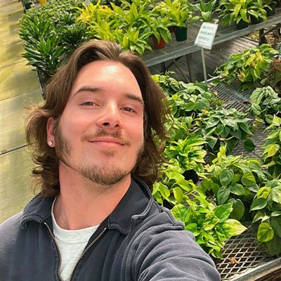 Omgmikenoway's profile picture. 31 - STL - LGBTQ+