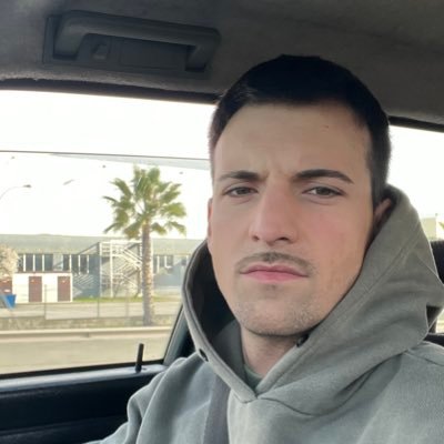 Majalulo17's profile picture. 