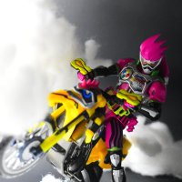 みけまる @仮面ライダー好き (@mikemaru0426) 's Twitter Profile