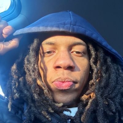 homer15470065's profile picture. Blue