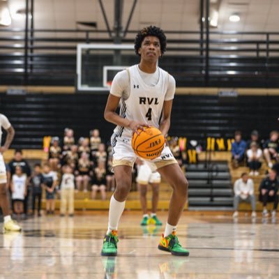 xsirwilliams4's profile picture. C/0 28| Hs: Russellvillle (AL) |Ht6'4|Wt:160|SG/SF|
@GoldentigersBKB| sir.williams132@gmail.com