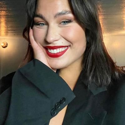 KelvinBill44635's profile picture. 