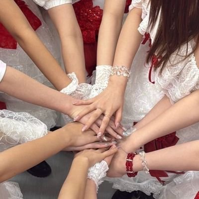 結成前から中澤推し→15期加入で復帰。
ハロ全グループ箱推し。
おんちゃん、はるしゃん寄り。
フォロー歓迎。エロ垢は即ブロックします。