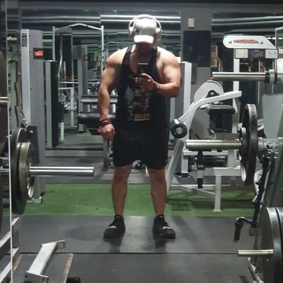 ericrey01423542's profile picture. 