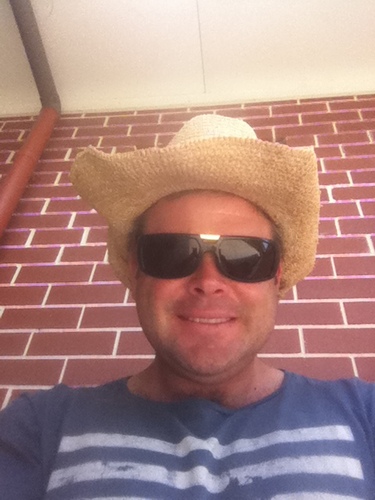 HezzaSweeny's profile picture. WA wine marketer and promoter/educator, part time business coach, wannabe poet, still dreaming of playing AFL for the tigers, dad, fishing and surfing fanatic.