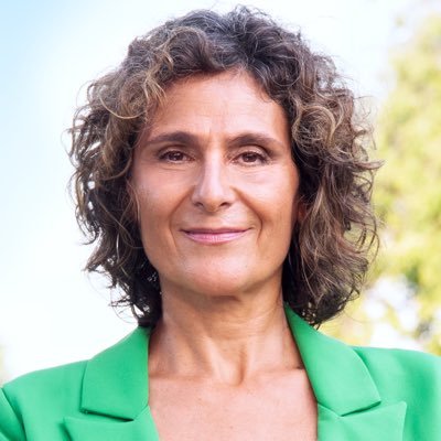 🇦🇷✌🏽| Concejala peronista de Rosario; Periodista y risa fácil 🎙️