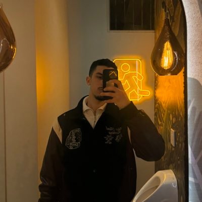 BusinessWa01's profile picture. - Real life 007