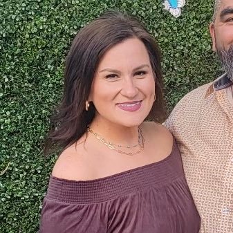 Wife ❤️ Boy Mom - @zachariahn04 & 3 more in tow! 💙 Stay positive - it’s what YOU make of it!!!