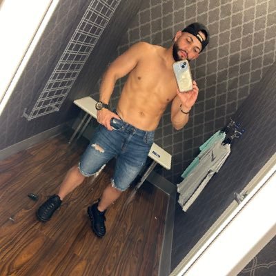 RadaJ_Cintron's profile picture. 