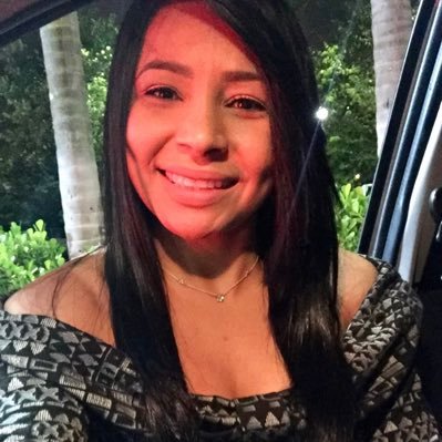 Ceicinha_Guedes's profile picture. “Confie em Deus quando as providências parecem ser contrárias às promessas.”  ᥫ᭡