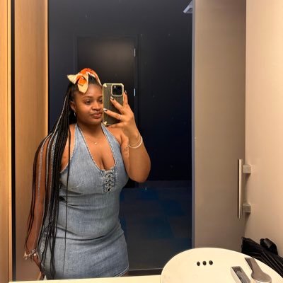 ans💛 Profile