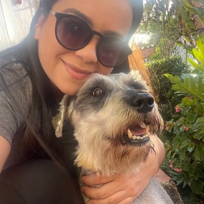 danielamich22's profile picture. No hay pérdida donde te sientas feliz, allí es.