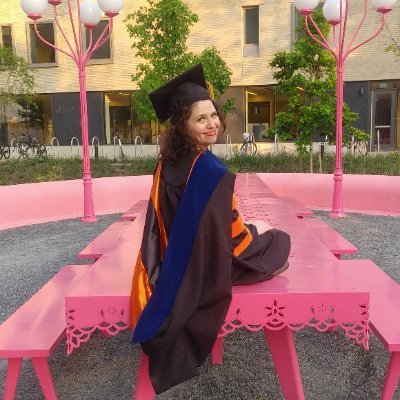 PGY1 @YalePsych. Studied brains @Princeton @Murthylab and bodies @RWJMS. NIH F30 fellow. Health equity | Life equity | Cats
