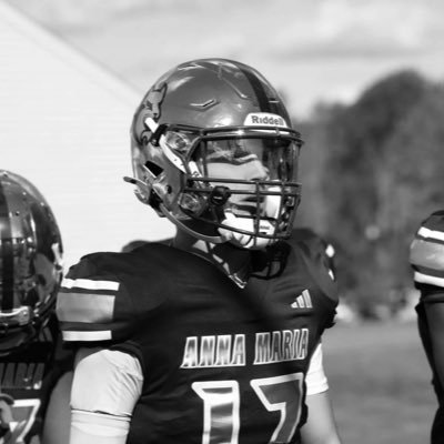 QB @AMCAT_Football | Brookfield CT | All-State Athlete | 3.95 GPA | 203-823-0232 | cadenborges4@gmail.com |