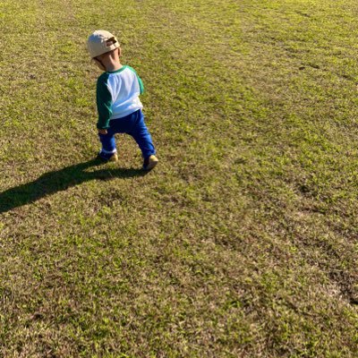 mana_design25's profile picture. fammスクール2025.4月期生/webデザイン講座/1歳児子育て中/無言フォロー失礼致します🙇‍♀️