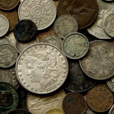 History in coins, heart in Mumbai!
Coin Enthusiast |
Exploring Mumbai’s Past 🔍