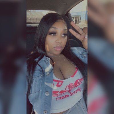 xokleio's profile picture. 💎BEAUTY BOSS💎 •Skin •Lashes •Brows💙