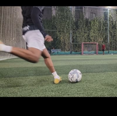 InsaneRyan13's profile picture. 