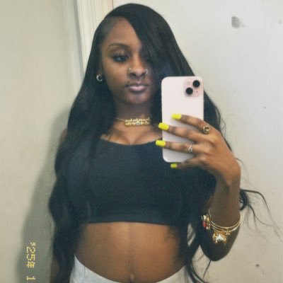 zykiaraxdiorr's profile picture. ig: zykiaraaaa_  😇. prettyandpaid$$$