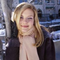 أنورا (@shesarealpoet) 's Twitter Profile