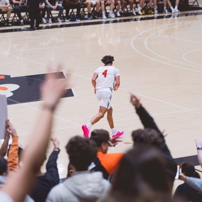𝕗𝕠𝕝𝕝𝕠𝕨𝕖𝕣 𝕠𝕗 ℂ𝕙𝕣𝕚𝕤𝕥 ✞ || 6’3 G || 3.4 GPA