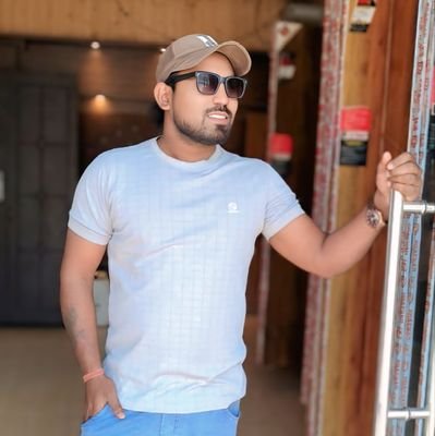 Gksaini737518's profile picture. 