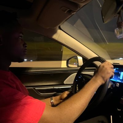 kayNiru's profile picture. I'm a Business Man, please hit me up.