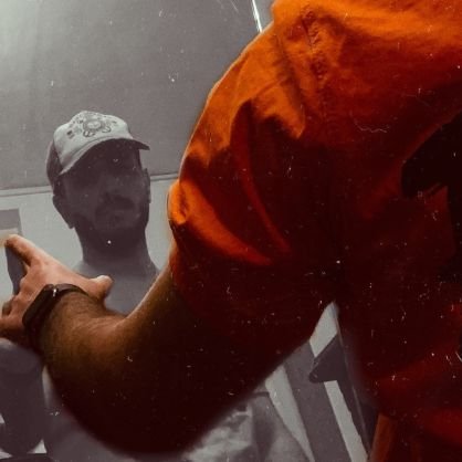 Arvin41990's profile picture. آخر امر گل کوزه گران خواهیم شد