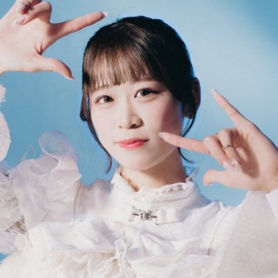りっとむーんの完全なるむらさき💟 (@LITMOON_JPN ) さがえさきな🦕🌧️#恐竜身体測定 #サガエサウルスチェキ図鑑 https://t.co/nmcYDh5Ye6 定期ライブ10/30楽しいみ!!!🎟👇🏻