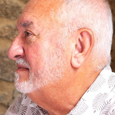 Jurista sobre organització i gestió de personal
a ajuntaments, sobretot de mida difícil,
3.000 a 30.000 habitants.
Doctorand en dret públic URV
Tfon 654512903