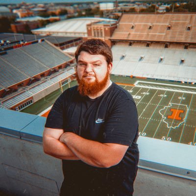 They call me AQ | Director of Graphic Design @IlliniFootball | Alum ’22 B.A. @IC_Football ’24 M.A. @TSU_Tigers @TSUtigersFB
