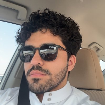 Hamadaiz's profile picture. والنفس راغبةٌ إذا رغبتها