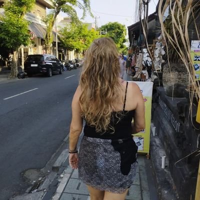 antonia_020's profile picture. 