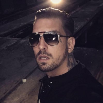 10zbigniew's profile picture. 