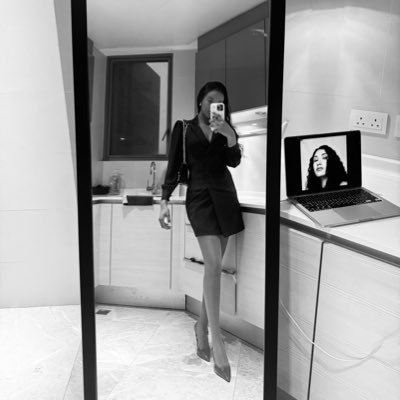 lee_nder_'s profile picture. 📍: 🇿🇦 | 🇸🇬 | 🇲🇴 | 🇨🇳 | 🇭🇰 | 🇬🇧 |🇨🇭| 🇹🇭 | You gotta keep going 👣✨